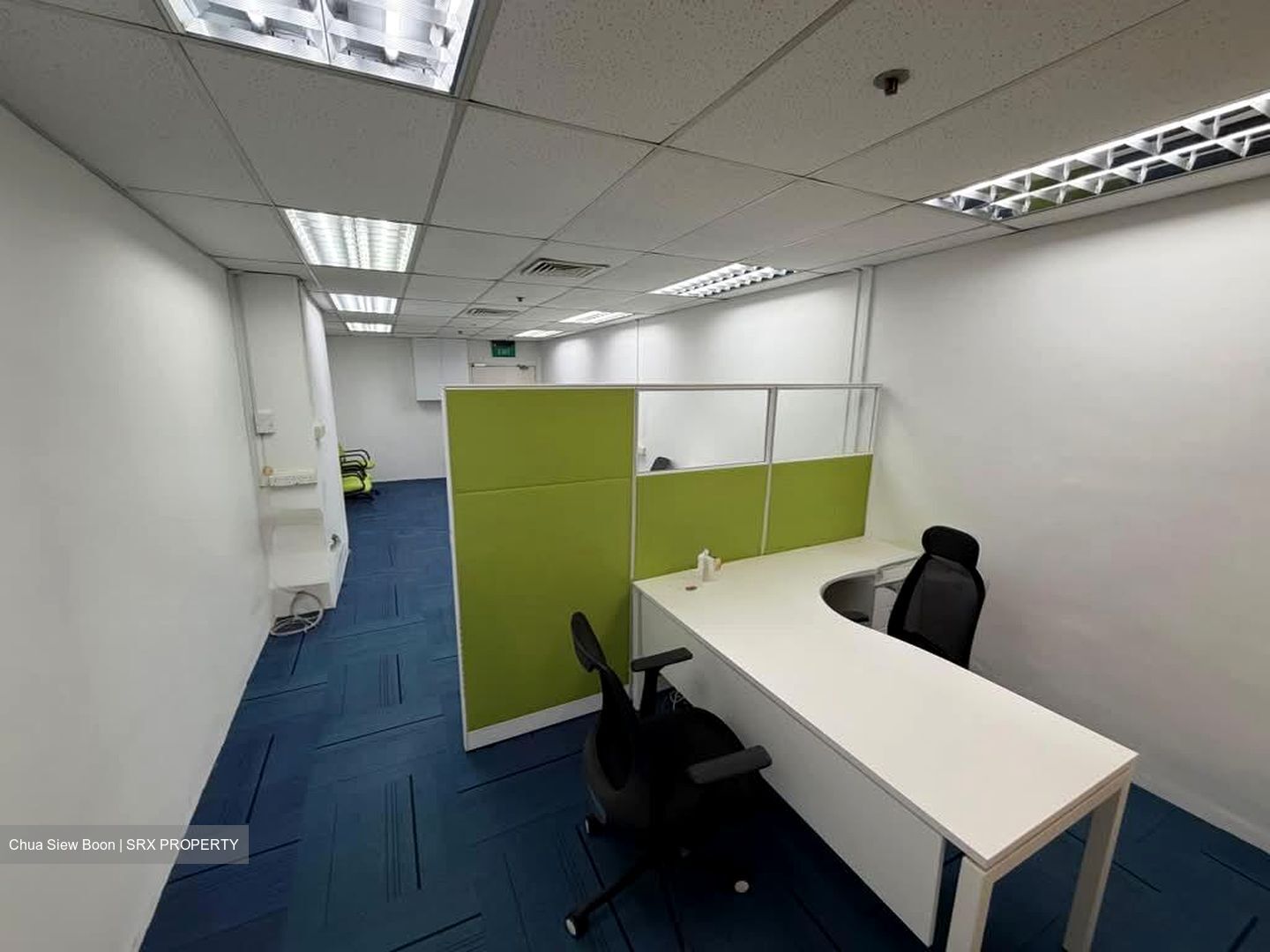 International Plaza (D2), Office #588619811